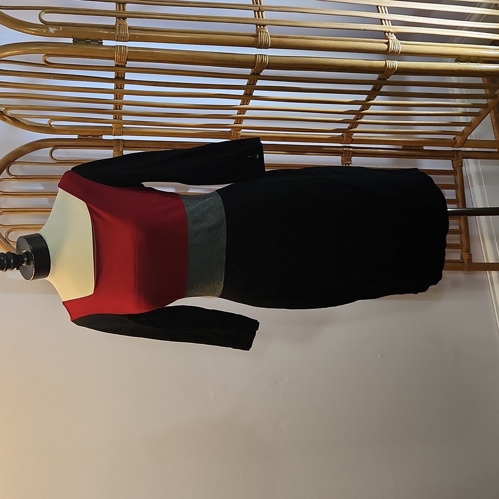 WHBM colorblock bodycon dress size 8 burgundy grey and black back slit & zipper